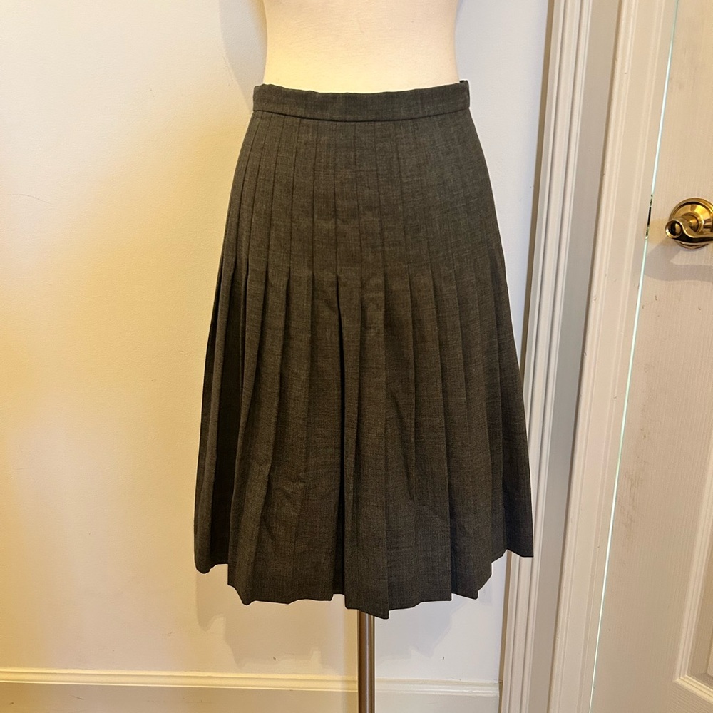 Vintage Brooks Brothers Charcoal A-Line Box Pleat Skirt